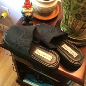 SILHOUETTES 90’s Platform Sandal